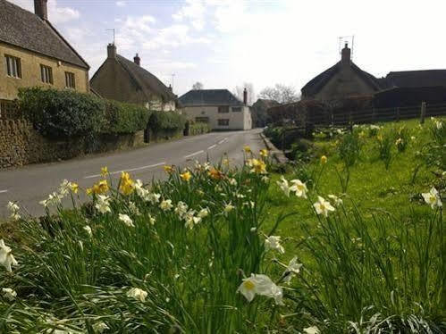 Hotel The Helyar Arms Yeovil Zewnętrze zdjęcie